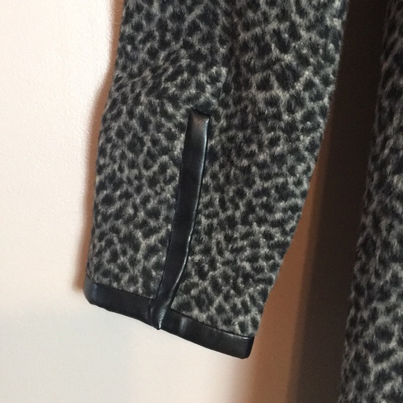 Anthropologie Potter’s Pot Leopard Animal Print Jacket - Picture 8 of 16